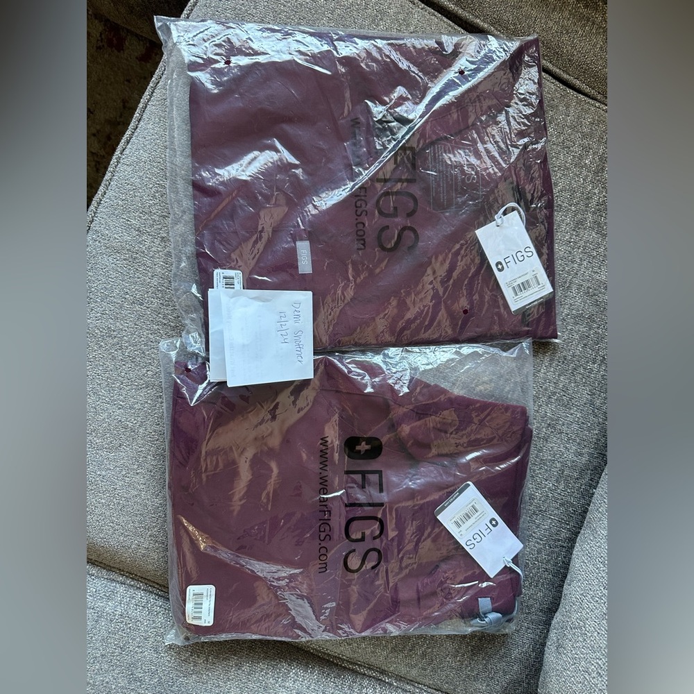 Figs scrubs burgundy